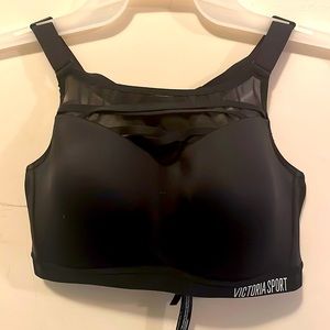 Victoria Sport Bra